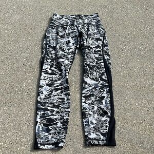 “train times” lululemon leggings